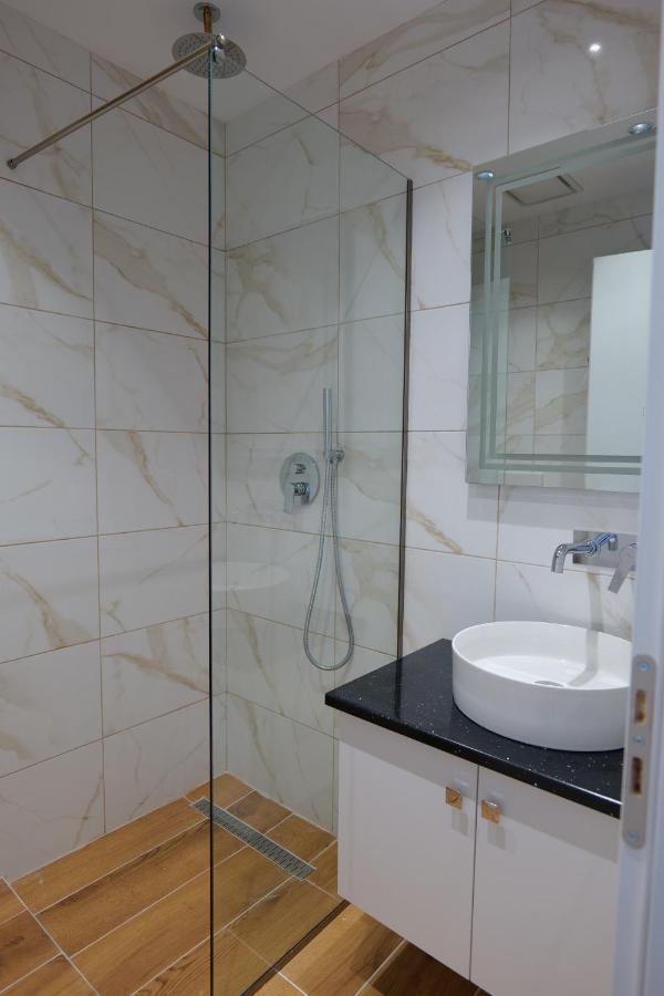Hotel Aba Ksamil Ngoại thất bức ảnh